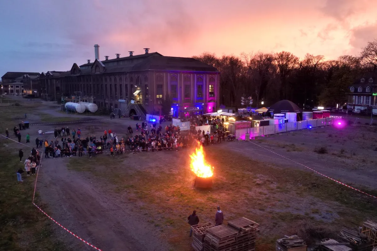 mo.event — Osterfeuer Kamp-Lintfort im Zechenpark